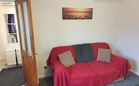 South Shield'S Diamond 3 Bedroom House Sleeps 6 Guests